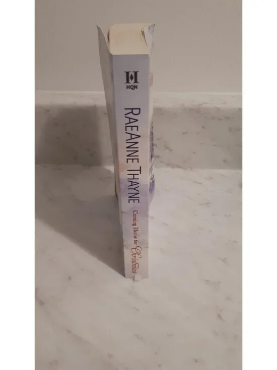 Coming Home for Christmas: A Novel by Raeanne Thayne... - Picture 3 of 4